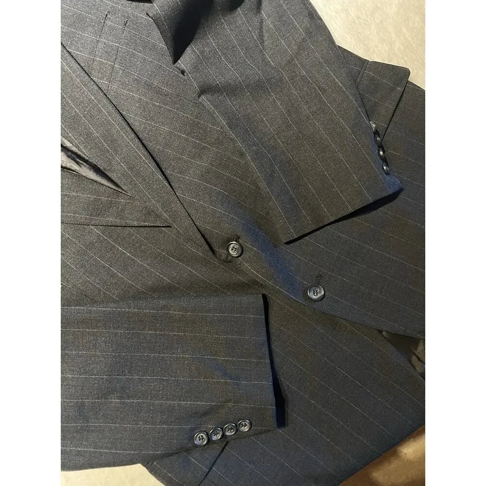 Vintage Jos A Bank Executive Collection Mens 44L 38x31 Gray Suit Banker's Stripe